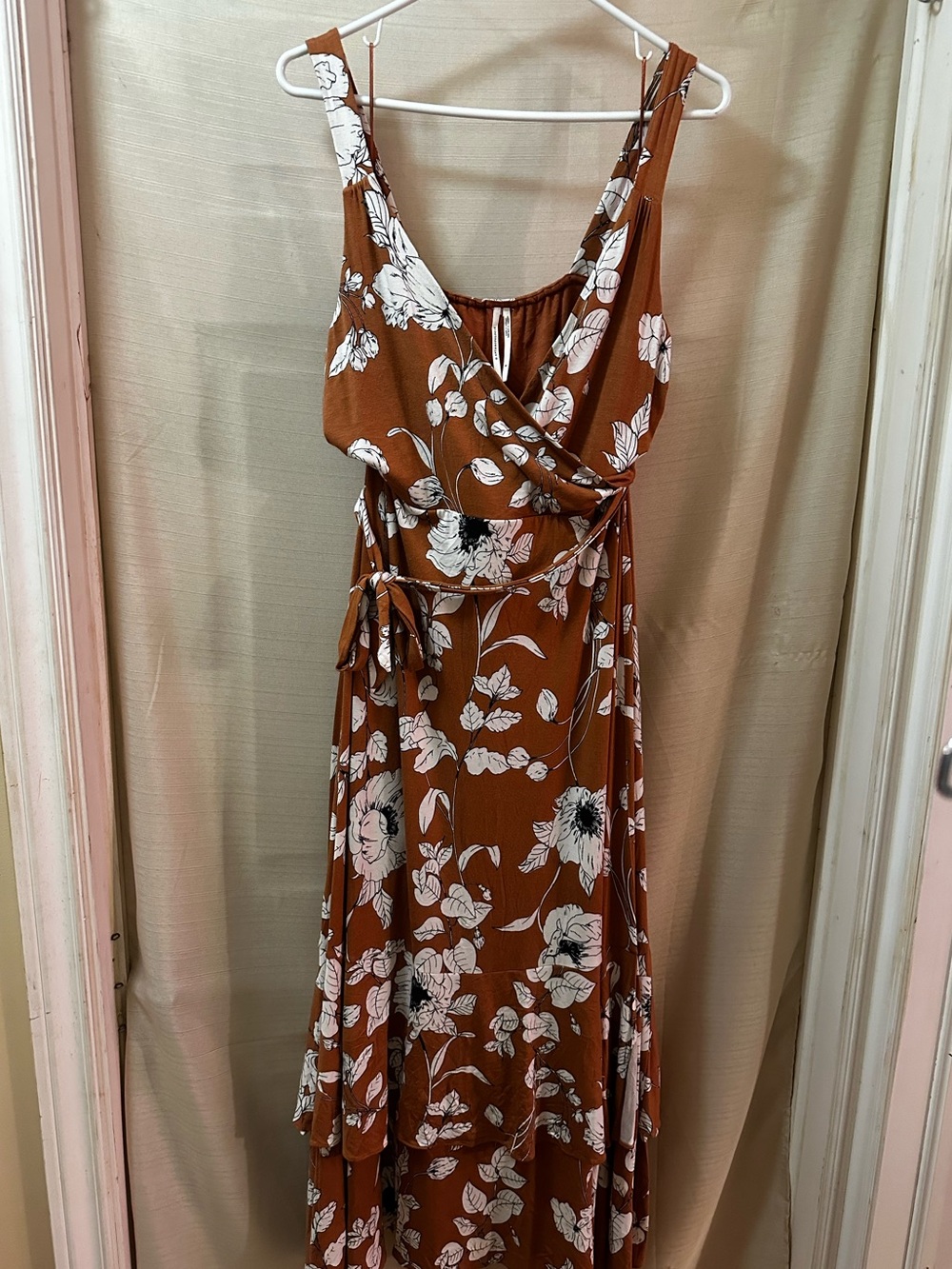 Anthropologie Brown Floral Faux Wrap Midi Dress Tiered Flowy Stretchy Size M